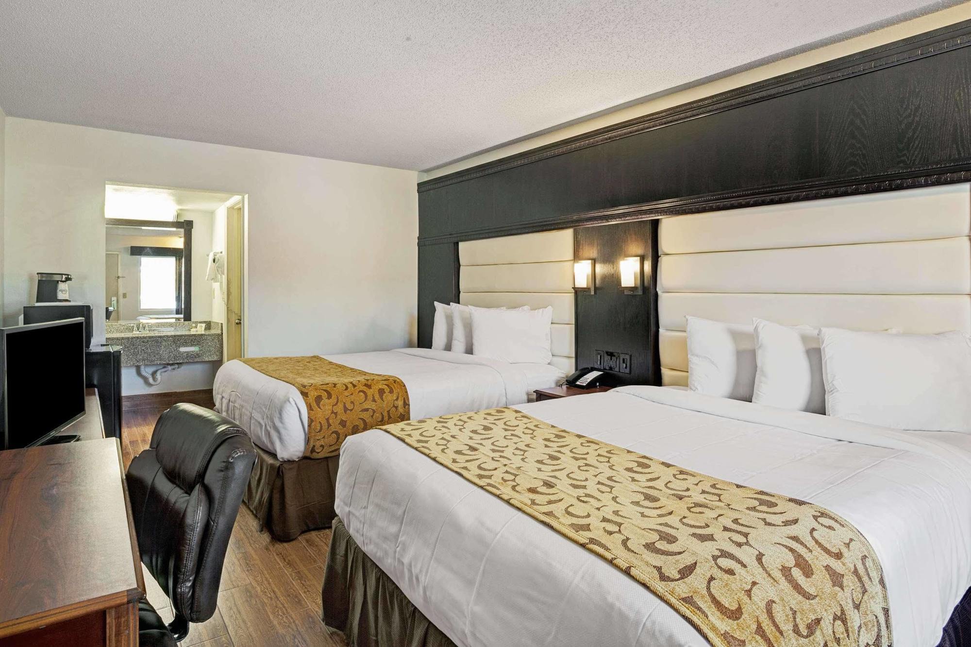 Days Inn By Wyndham Jacksonville South Memorial Hospital Buitenkant foto
